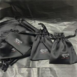 The Ultimate Guide to Stain-Resistant Drawstring Pouches: Versatile, Durable, and Stylish